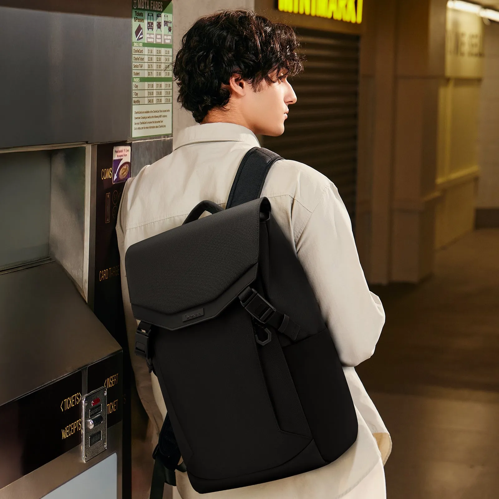 AEROFANT 15.6” Laptop Backpack