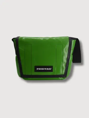 Bag F11 Lassie Green In Used Truck Tarps | Freitag