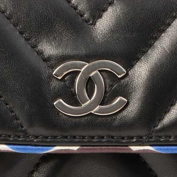Chanel Around 2005 Made Chevron Cc Mark Plate Mini Chain Bag Black/Multi