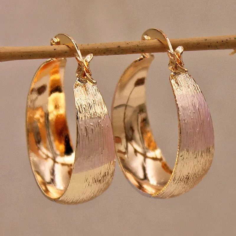 Chicmy-Luxurious Trendy Hoop Earrings for Women