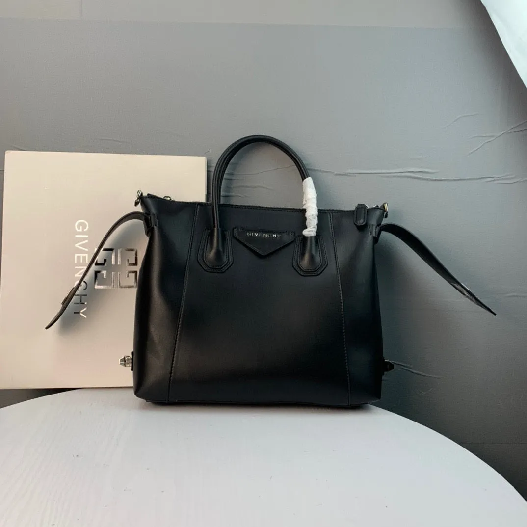 GNY010  11.8x9.8x2.8inch