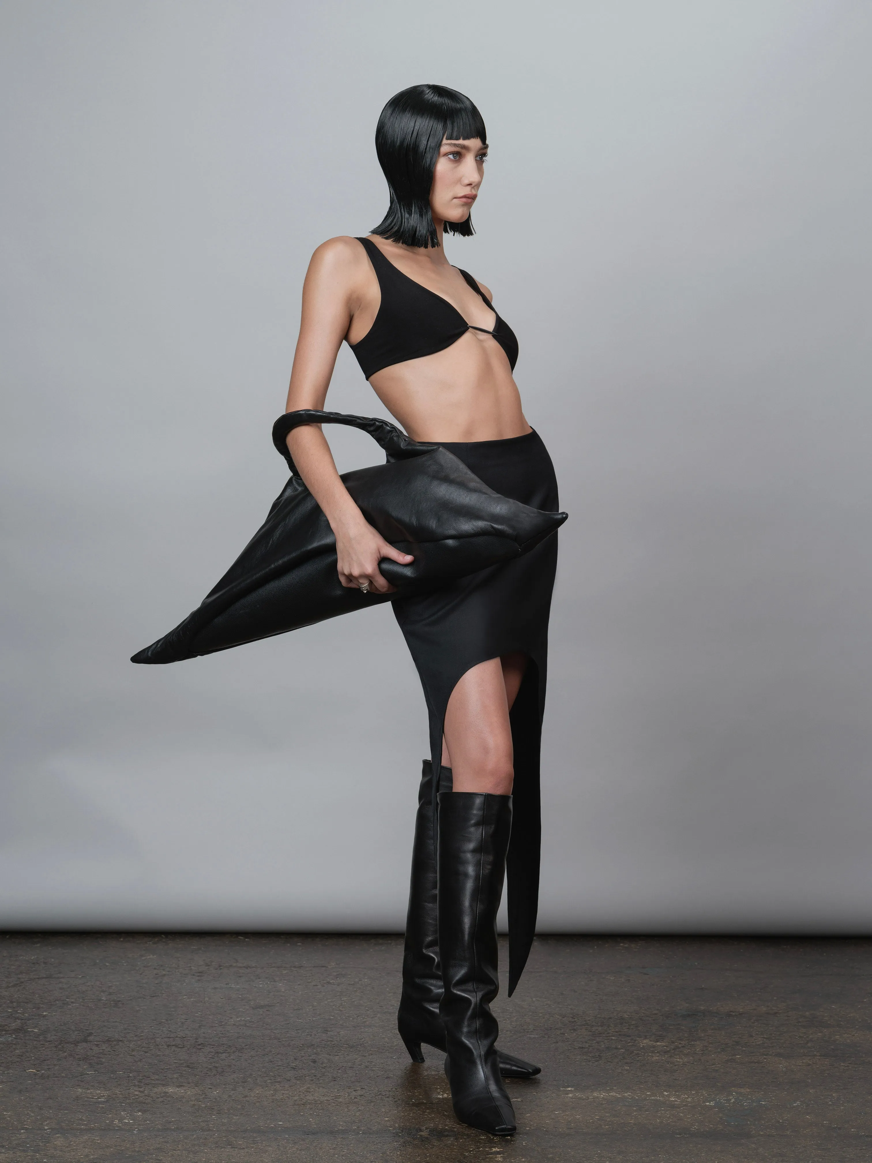HIGH-WAISTED SIDE DROP MINI SKIRT