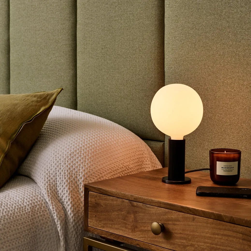 Knuckle Table Lamp   Sphere IV