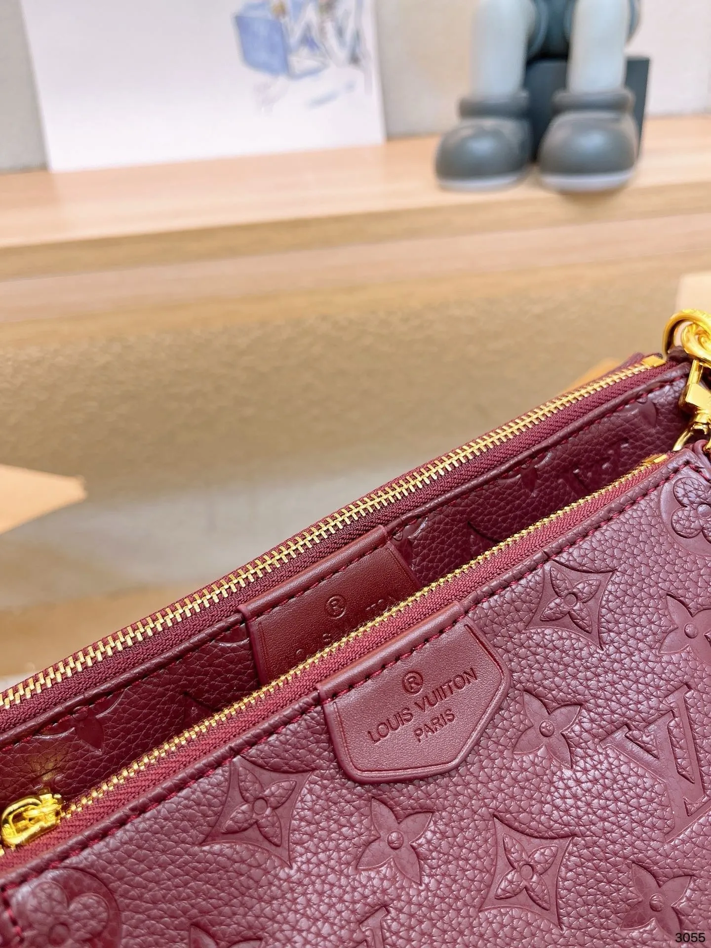 LB898 Multi Pochette Accessoires / 9.8 x 5.7 x 1.8 inches