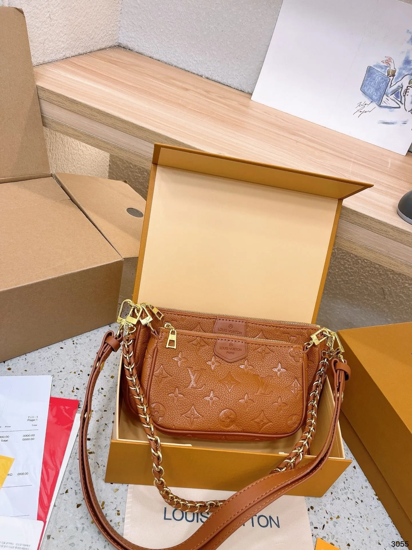 LB898 Multi Pochette Accessoires / 9.8 x 5.7 x 1.8 inches