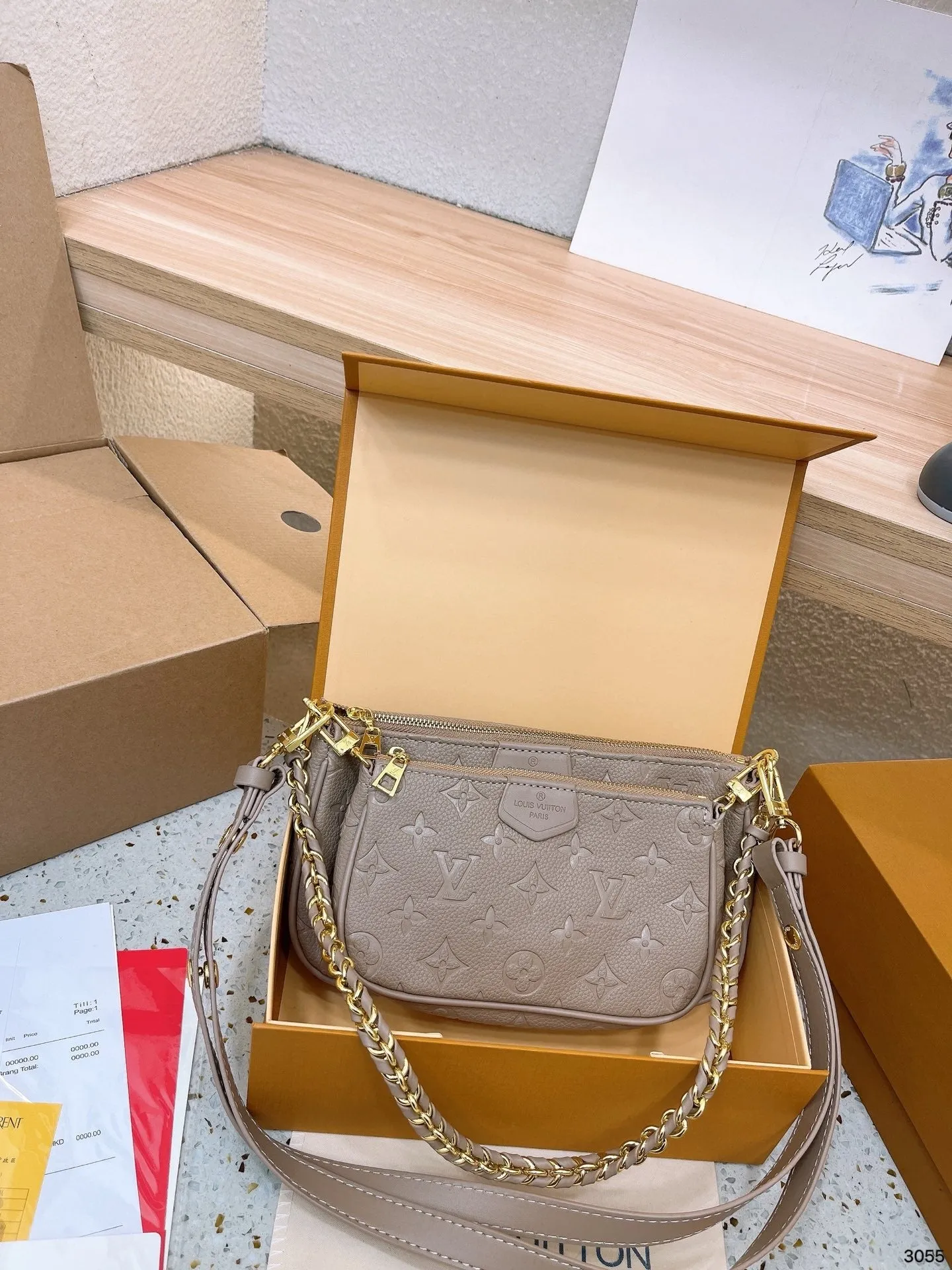 LB898 Multi Pochette Accessoires / 9.8 x 5.7 x 1.8 inches
