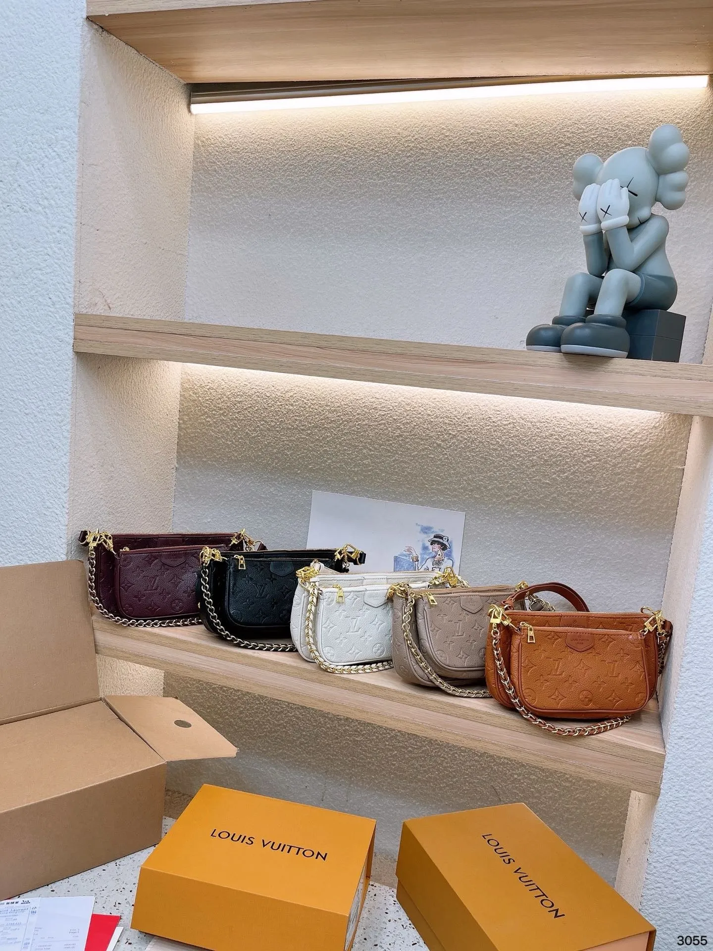LB898 Multi Pochette Accessoires / 9.8 x 5.7 x 1.8 inches
