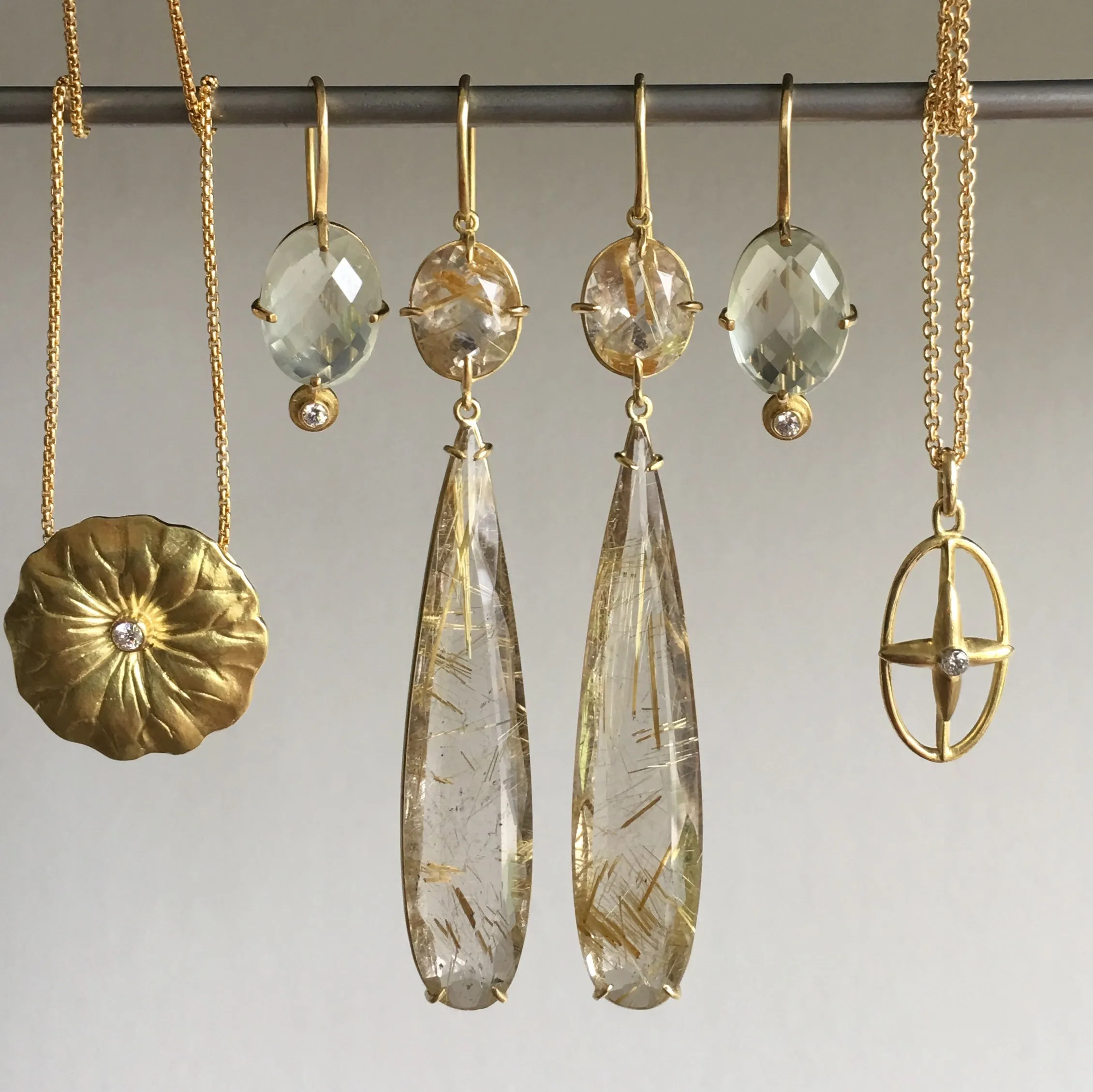 Lotus Pendant with Diamond