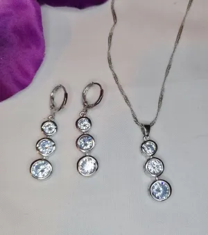 Lucia Set