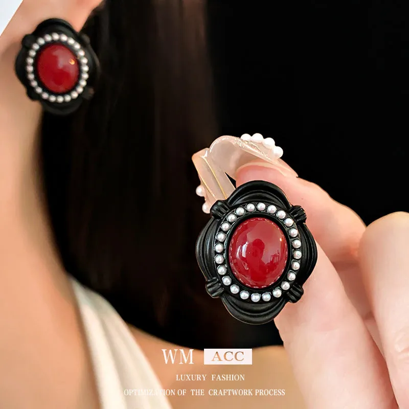 Luxurious Ellipse Geometric Artificial Pearl Electroplating Earrings