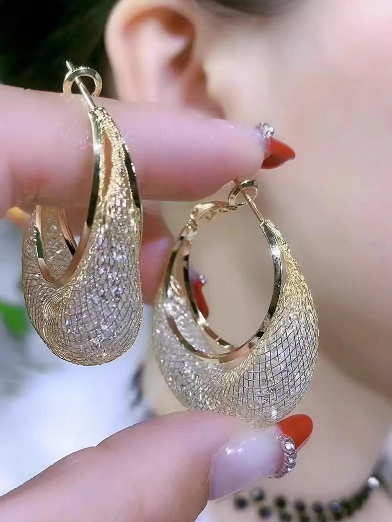 Luxurious Mesh Crystal Hoop Earrings for Women