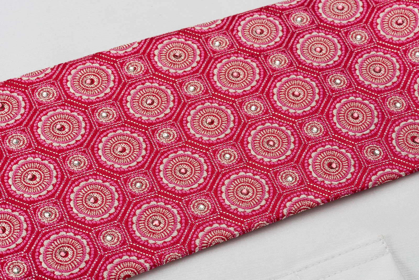 Metro City Silk Rhinestone Tie Medallions On Red With Silver Sparkles