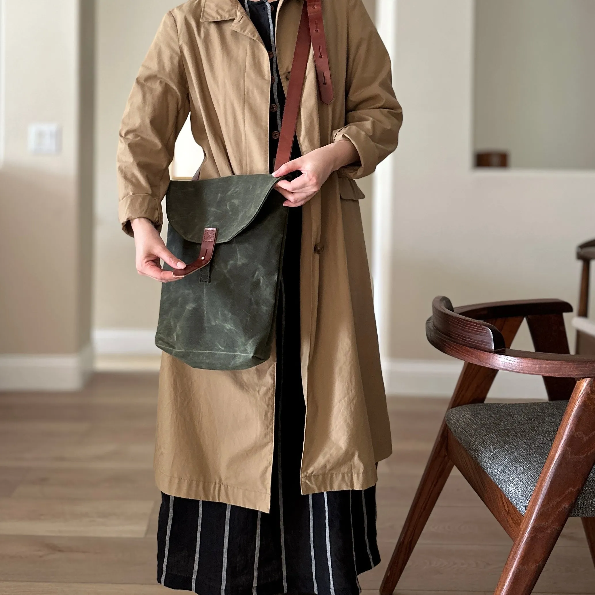 [Peg and Awl ] The Hunter Satchel
