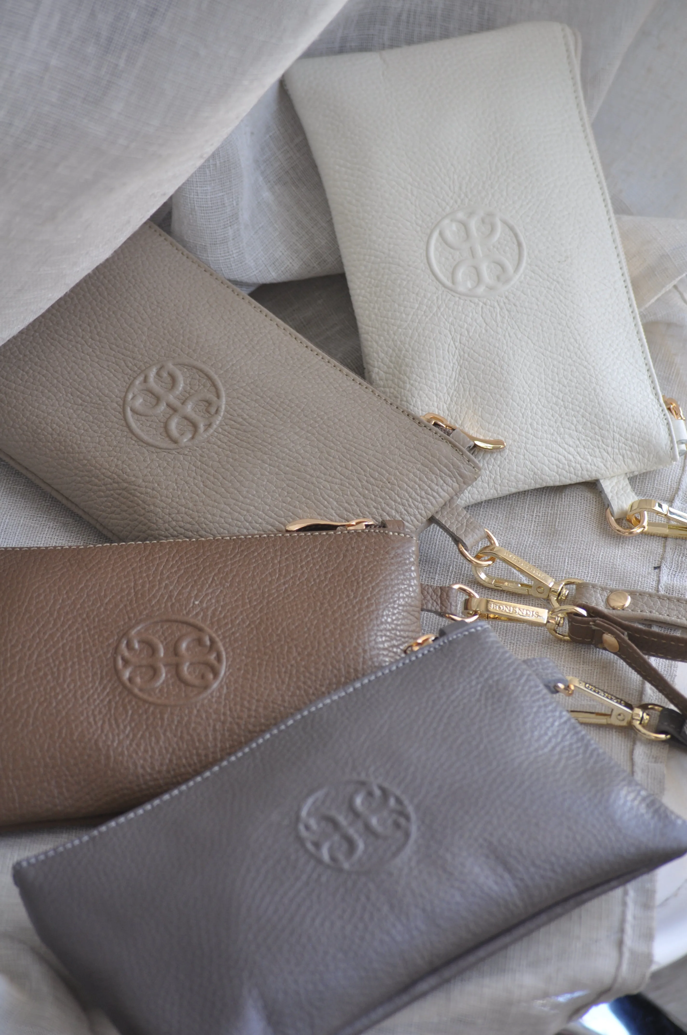 Polly Leather  Pouch - Taupe