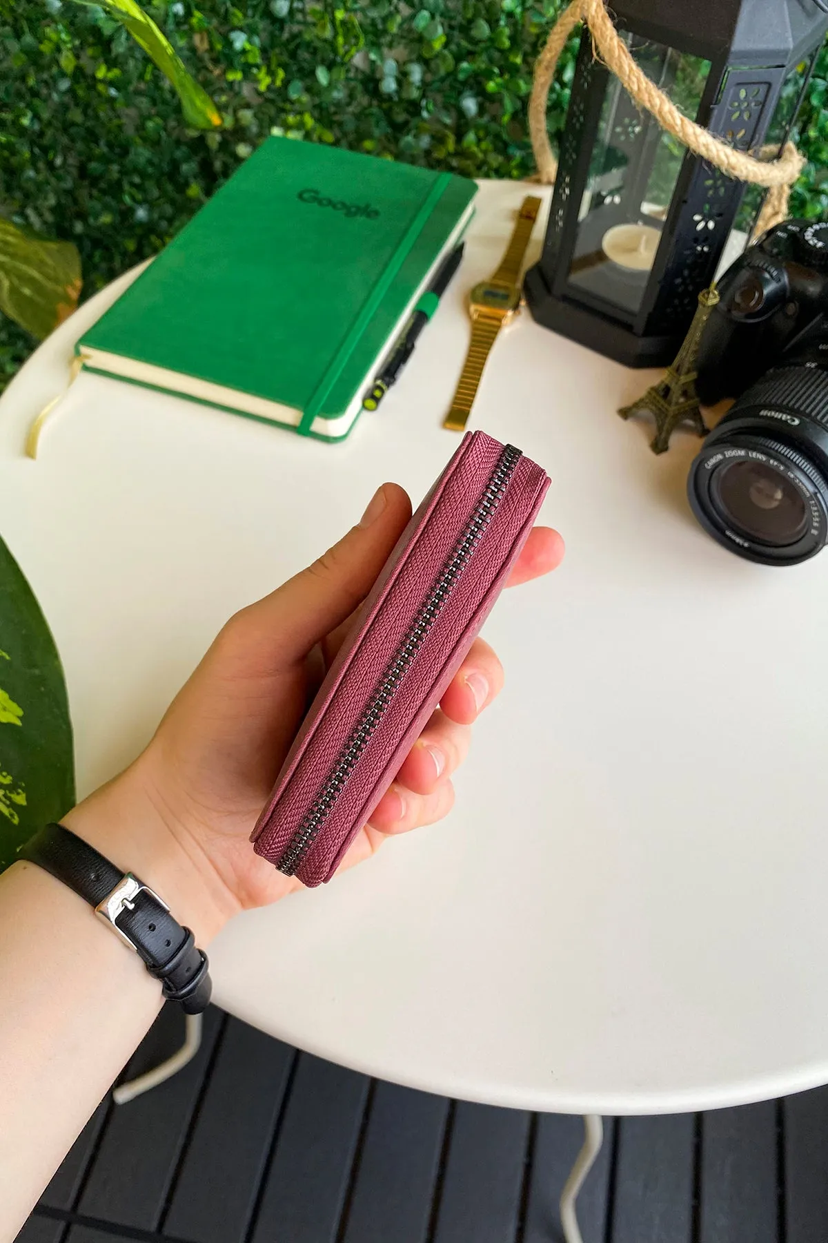 Porto - Genuine Leather Wallet with Zipper Feature