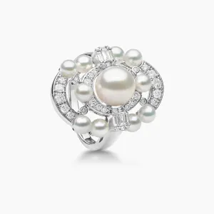 Raindrop 18K Gold Akoya Pearl and Diamond Oval Ring