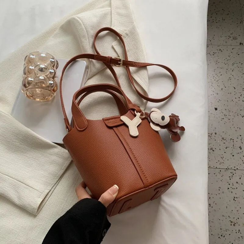 Retro Design Bag Messenger Portable Bucket Bag