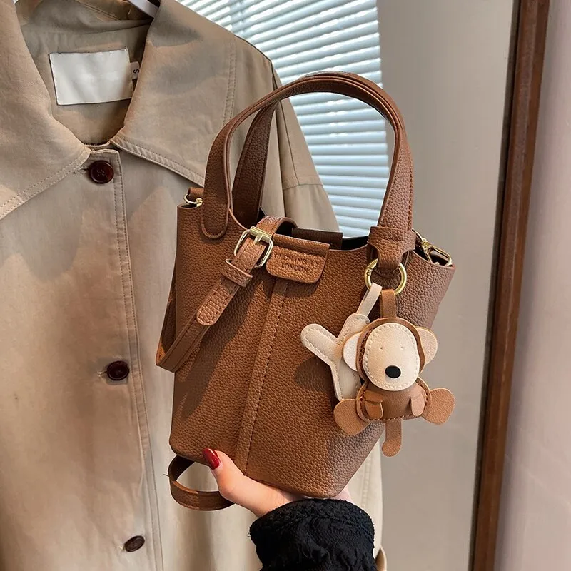 Retro Design Bag Messenger Portable Bucket Bag