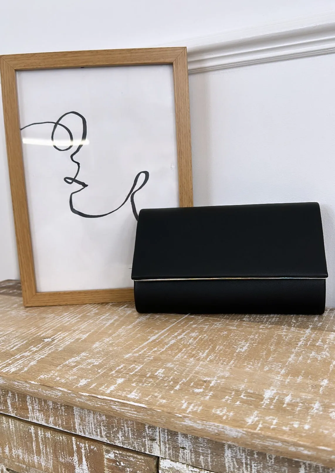 Richelle Black Metal Bar Clutch