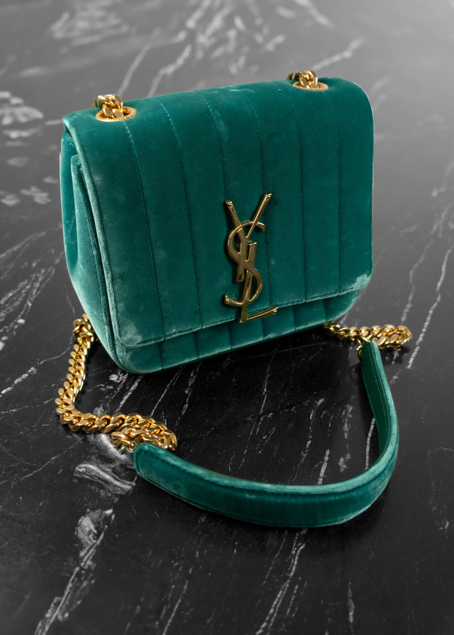 Saint Laurent Small Vicky Chain Bag
