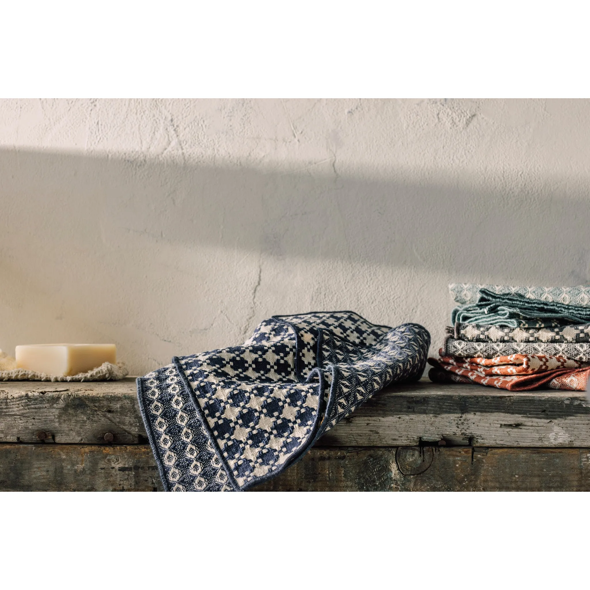 Sisal Scrub Bag and Soap Set