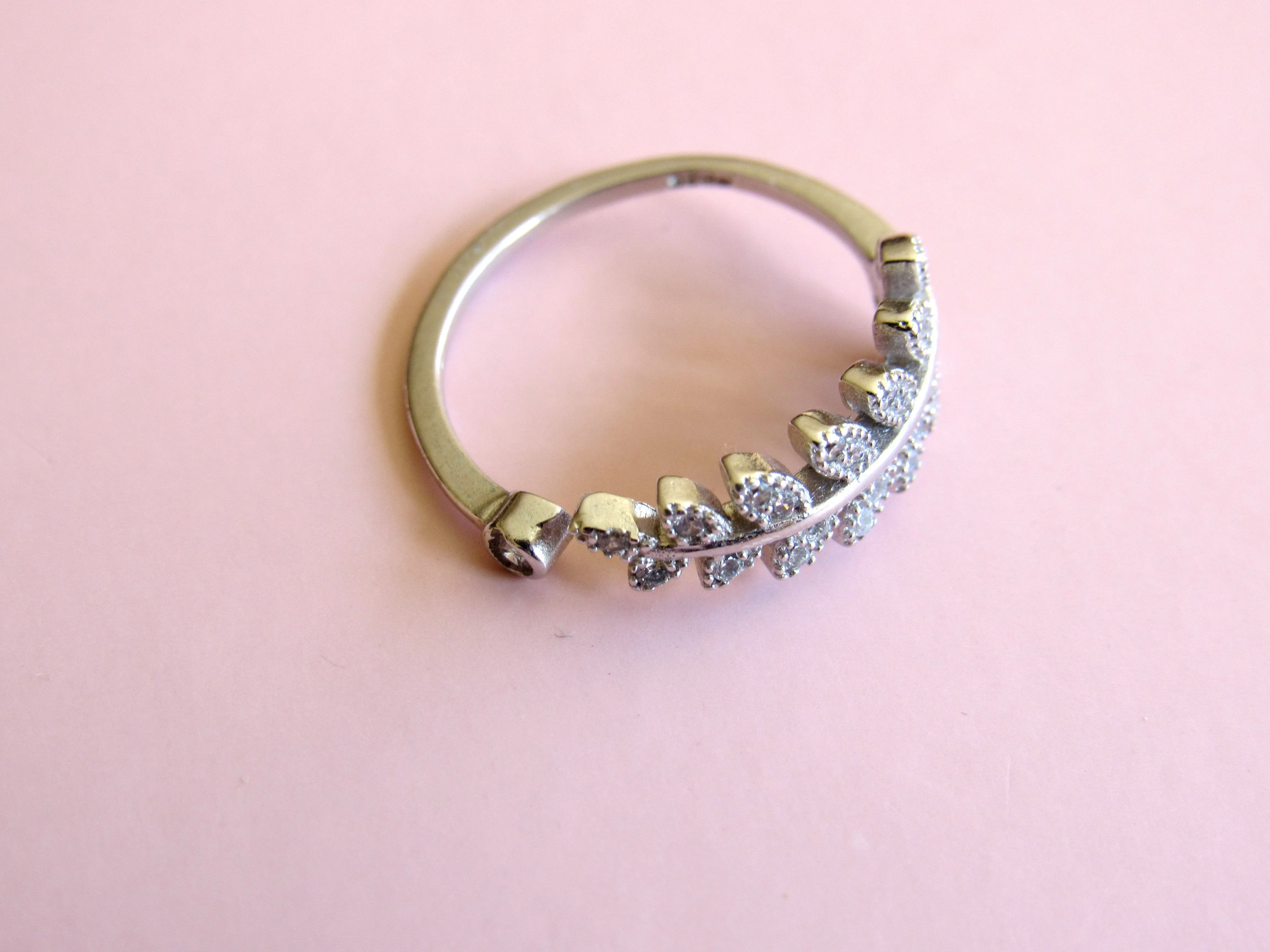 Sterling Silver Glistening Leaf Rings