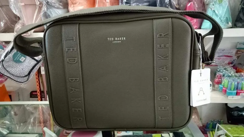 Ted Baker Despatch Messenger Bag (Olive green)