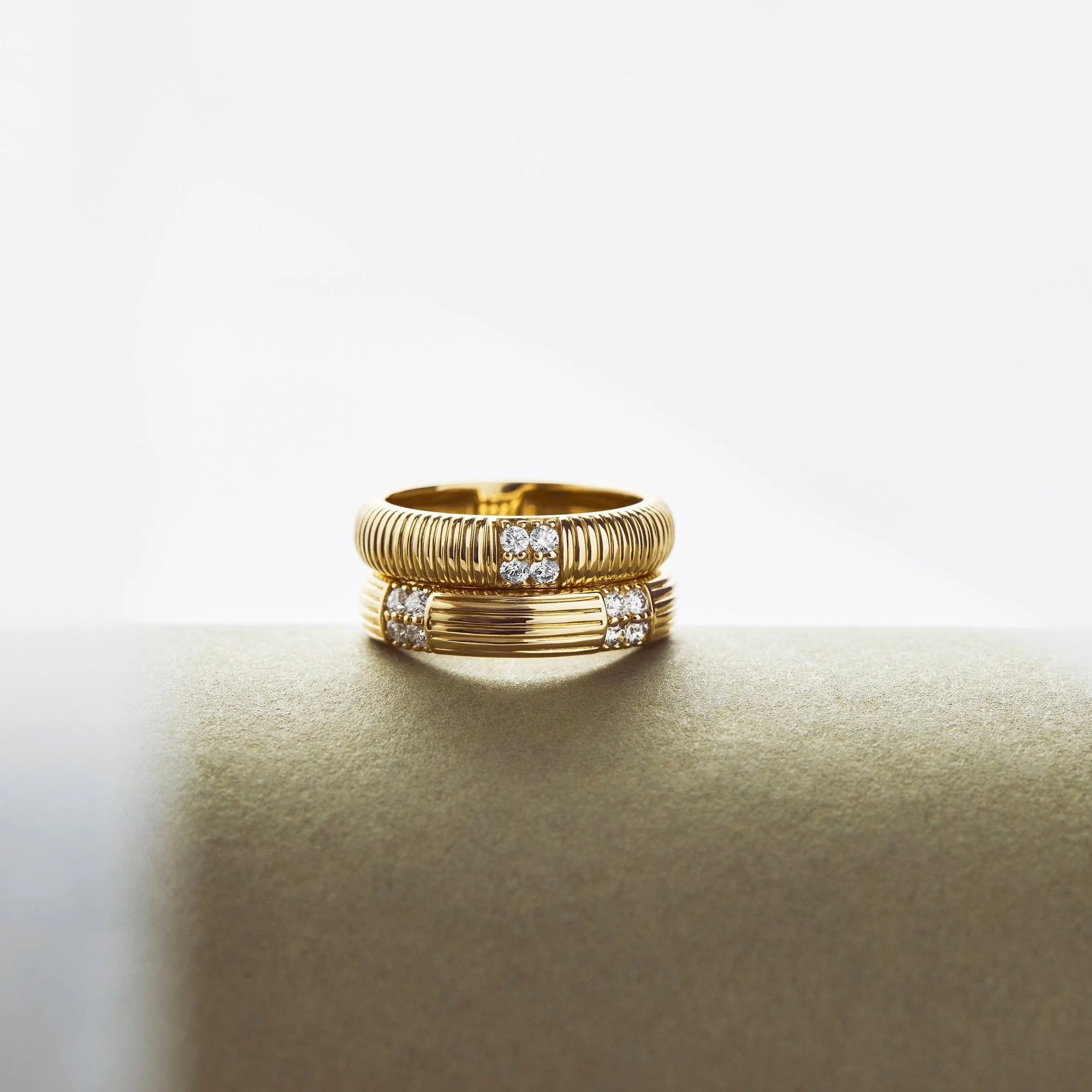 Vertical Serpentine Cluster Ring