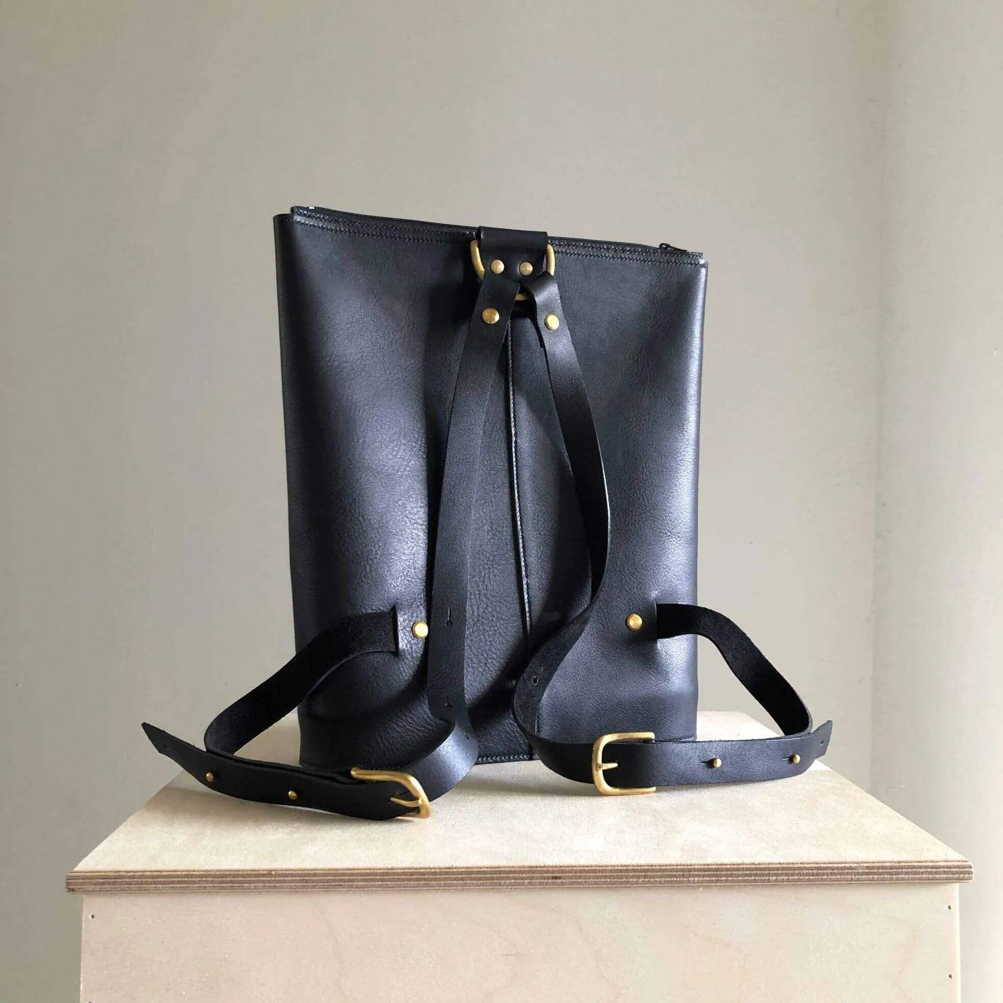 Vita Black Leather Backpack