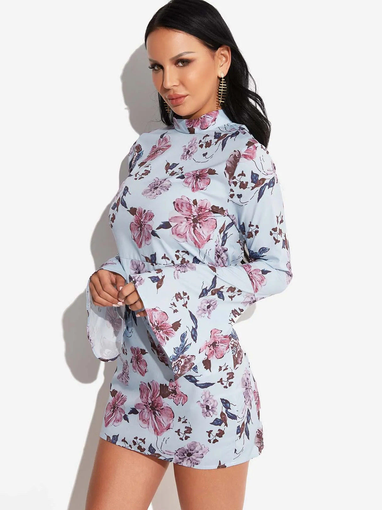 Wholesale Blue Long Sleeve Floral Print Backless Self-Tie Mini Dress