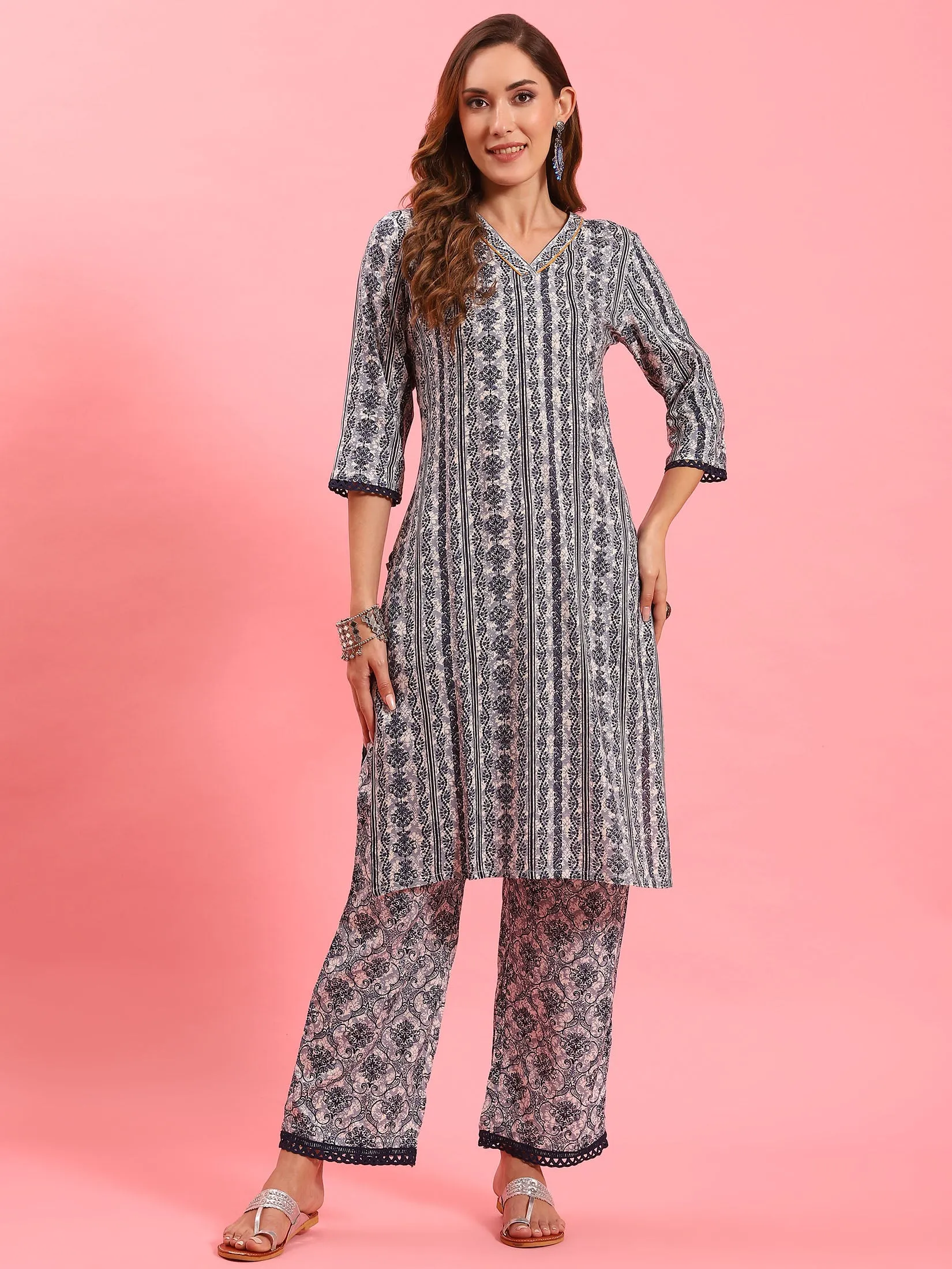 Women Blue Ornamental Printed Kurta With Comfort Pant