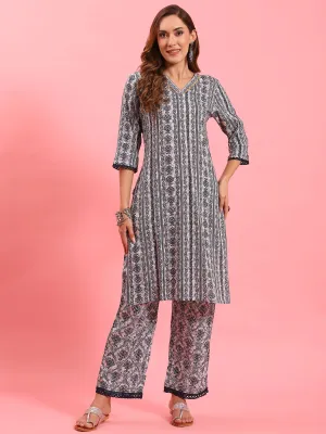 Women Blue Ornamental Printed Kurta With Comfort Pant