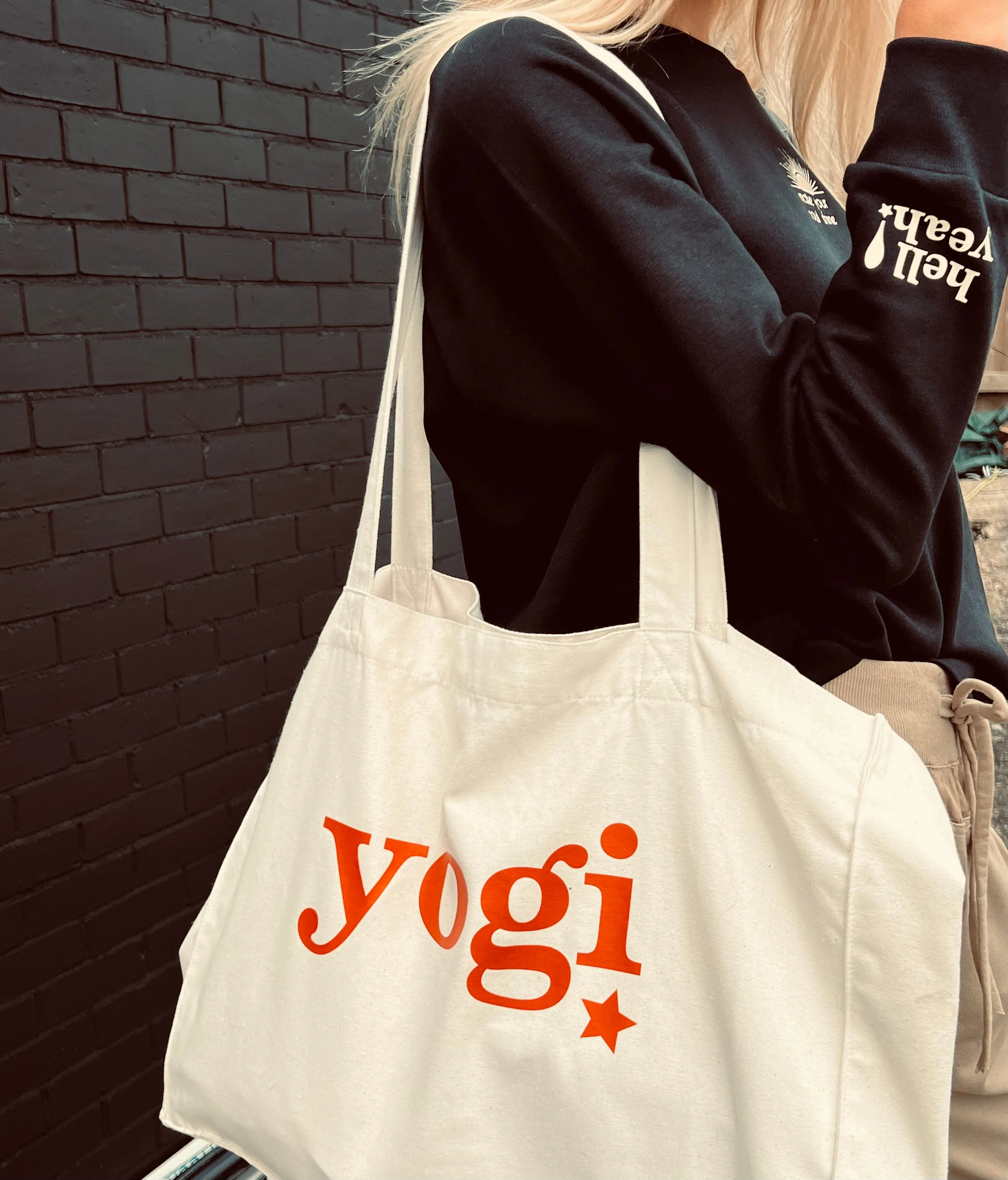Yogi  Ecru Organic Cotton Extra Large Shopper Bag with Burnt Orange Print _ New In !
